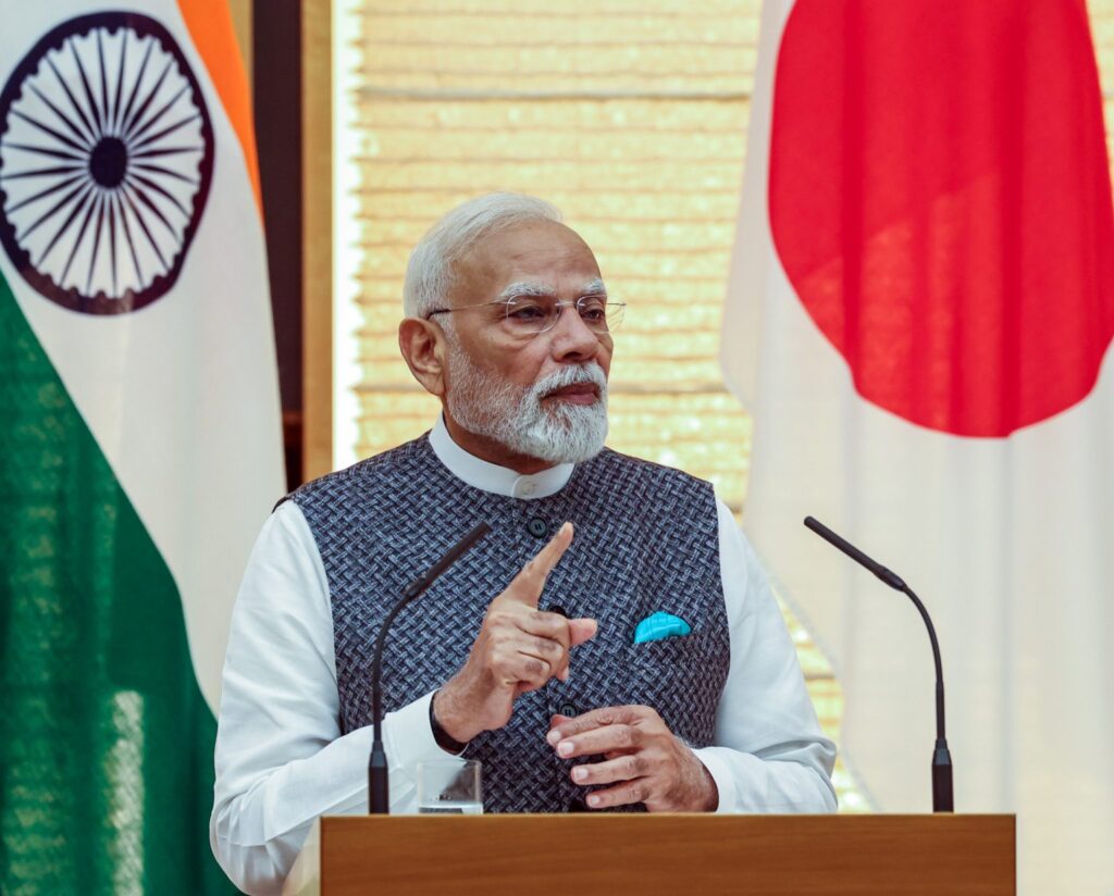 20250829328L-1536x1236