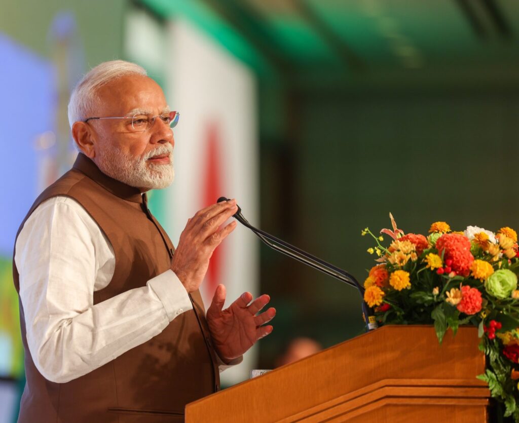 202508293494957-1536x1253