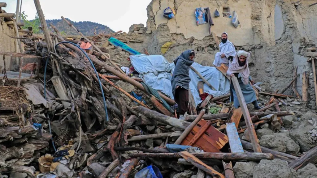 Earthquake-in-Afghanistan-800-death-_V_jpg--1280x720-4g